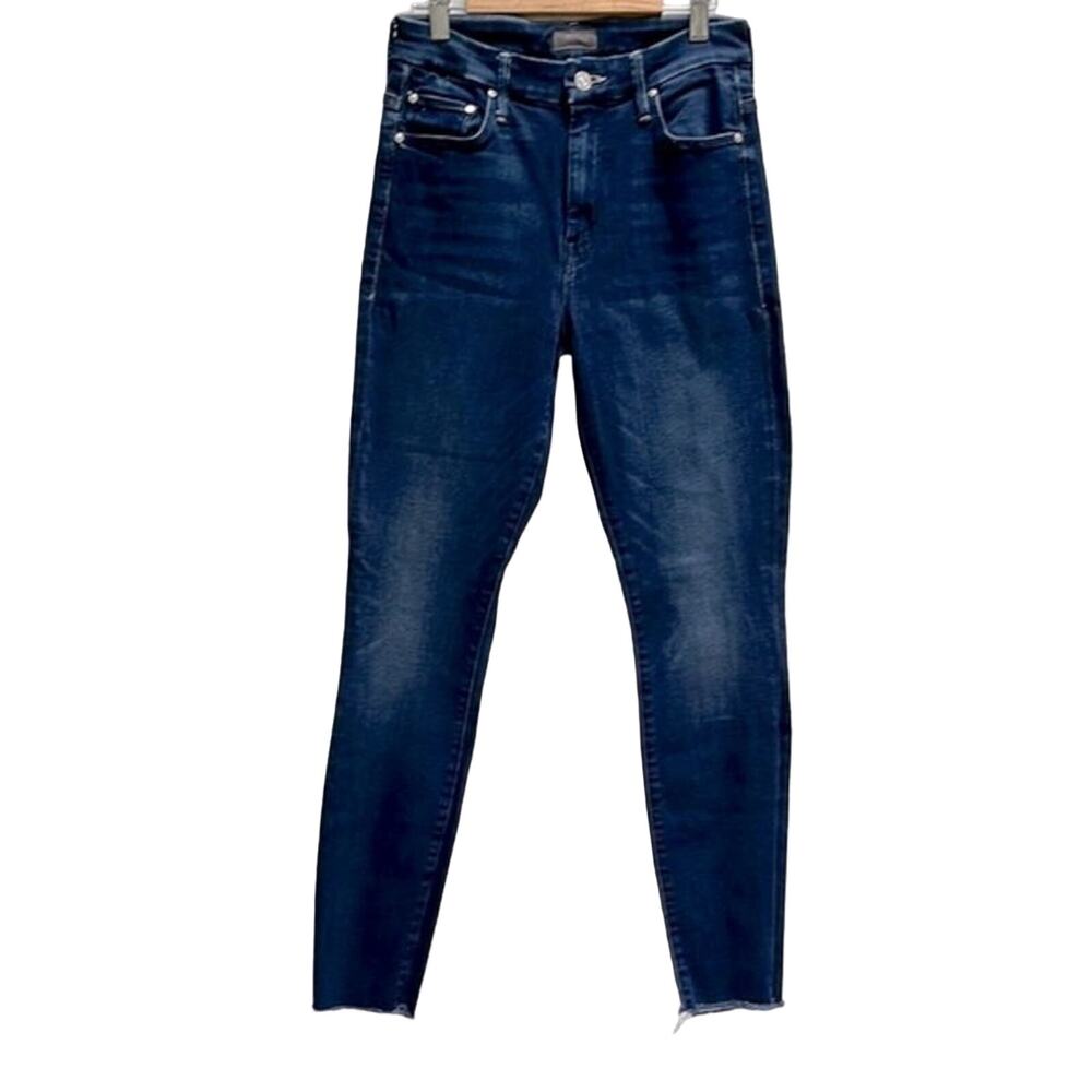 Mother The High Waisted Looker Ankle Fray Denim Jeans in Tongue and Chic 26